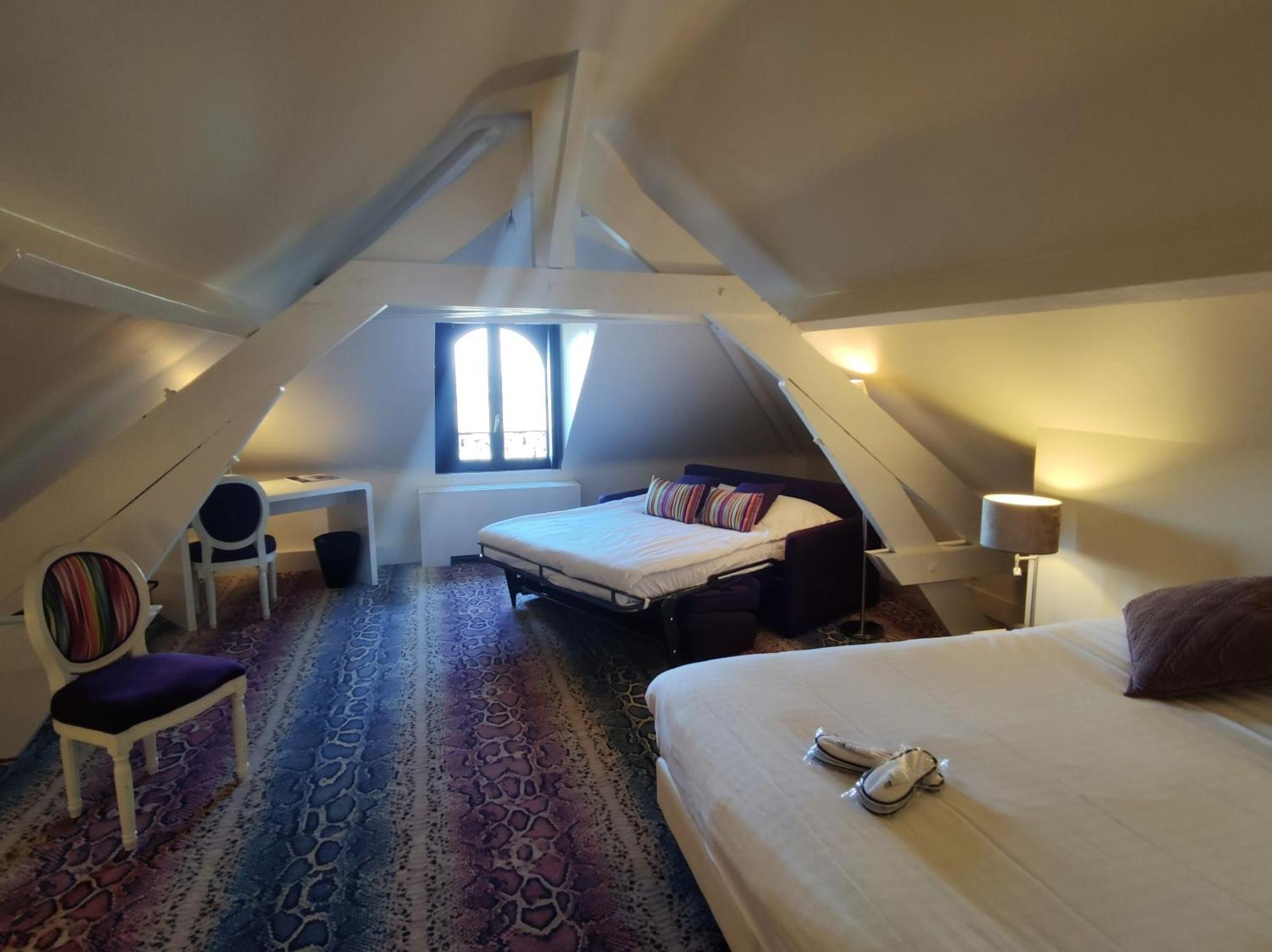 Domaine De La Corniche Otel Rolleboise Oda fotoğraf